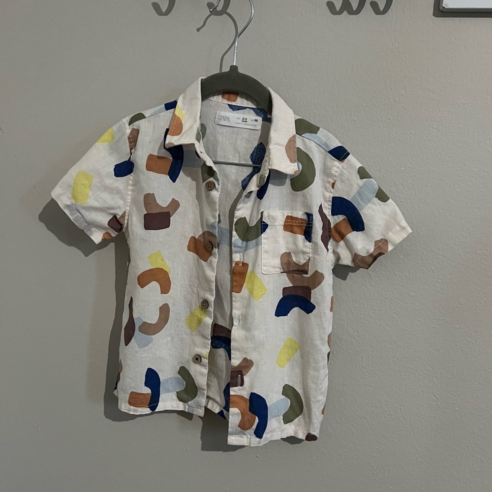Colorful Abstract Shortsleeve Button-down Zara Shirt